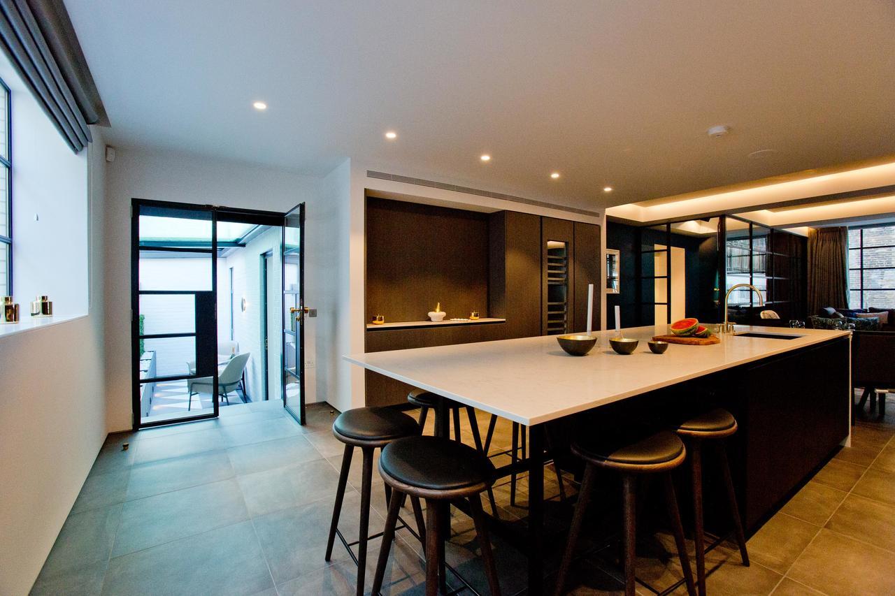 Luxury Royalty Mews Apartment London Exterior photo